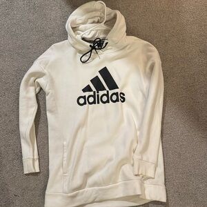 Medium adidas hoodie!! never worn!